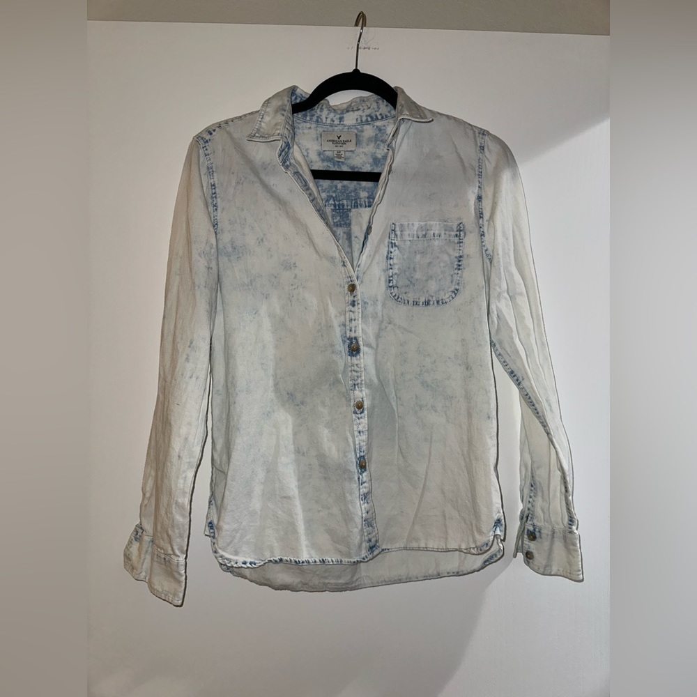 American Eagle Outfitters Button up